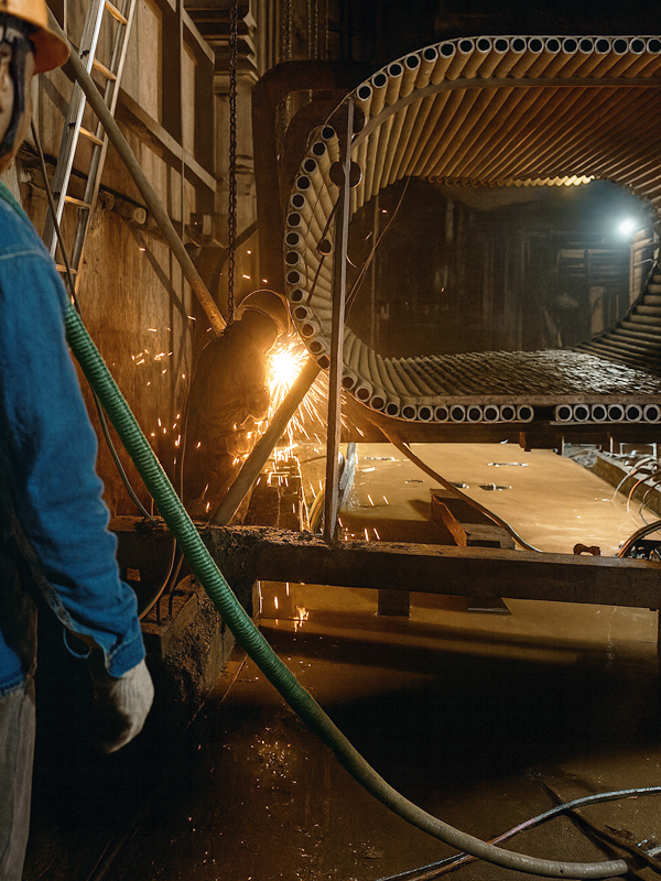 Vibration Free Metal Cutting